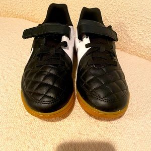 Nike tiempo turf shoes